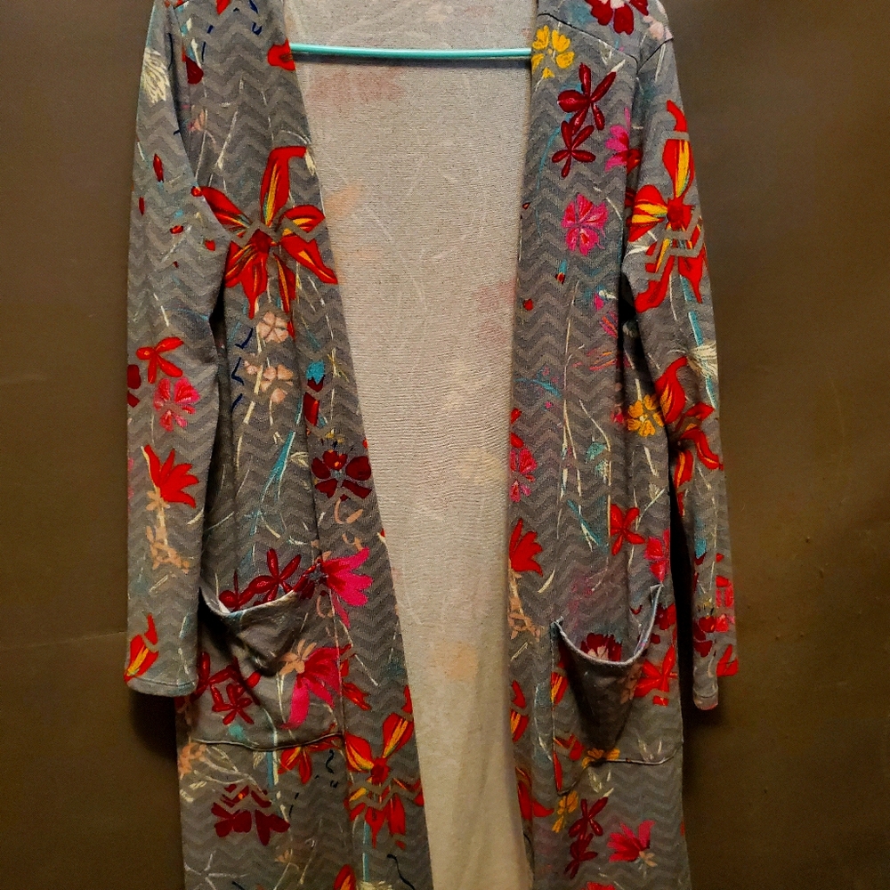 Flower print and gray long sweater cover